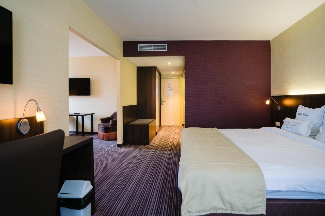 אוסטנדה Hotel Europe מראה חיצוני תמונה